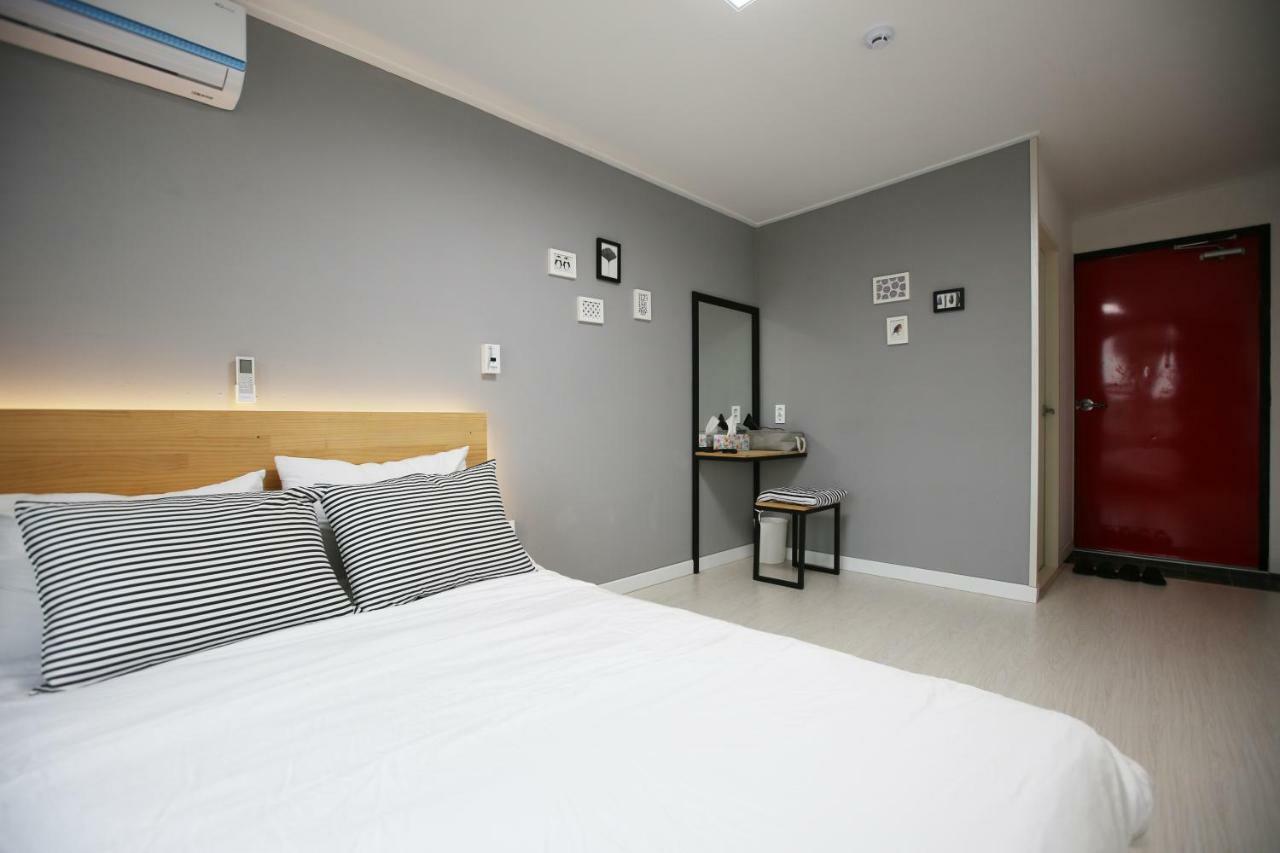 Ian Guesthouse เมืองเชจู ภายนอก รูปภาพ